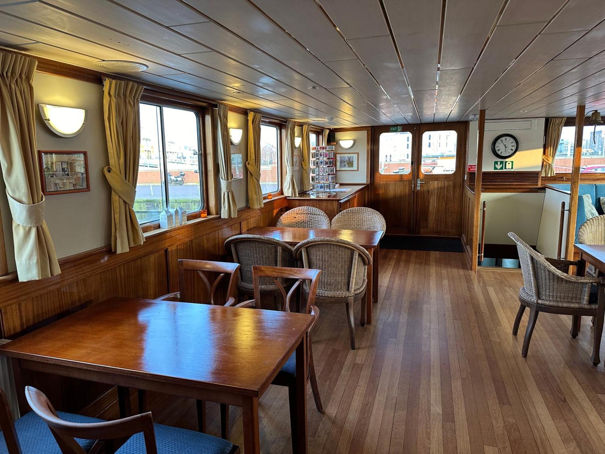 Hotelboat Angeline อัมสเตอร์ดัม ภายนอก รูปภาพ