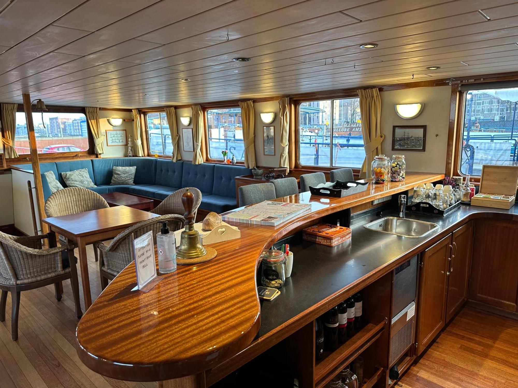 Hotelboat Angeline อัมสเตอร์ดัม ภายนอก รูปภาพ